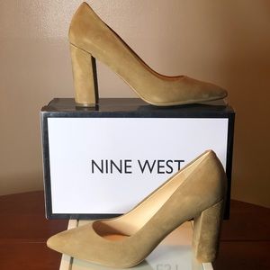Suede Nine West heel